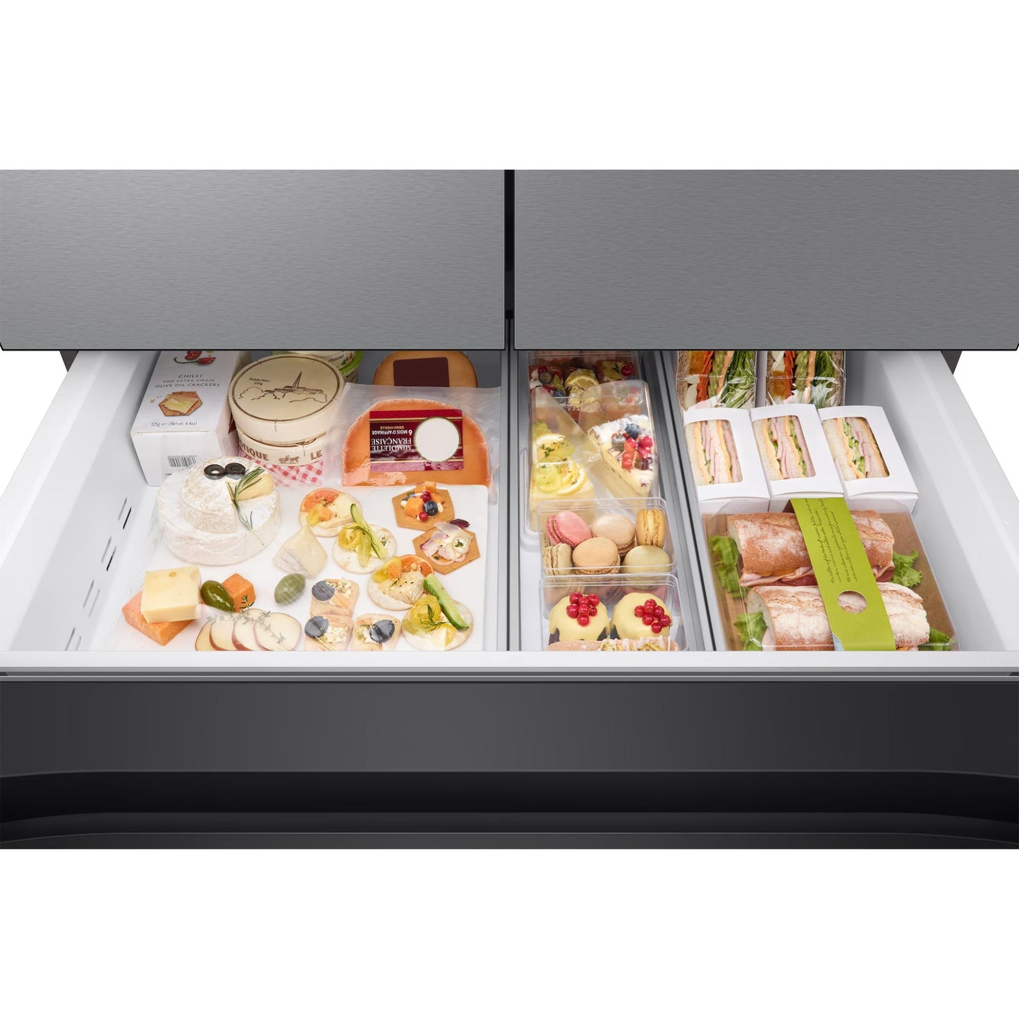 Samsung 36" 29 cu.ft. Bespoke 4 Door French Door Refrigerator RF29BB8600QLAA