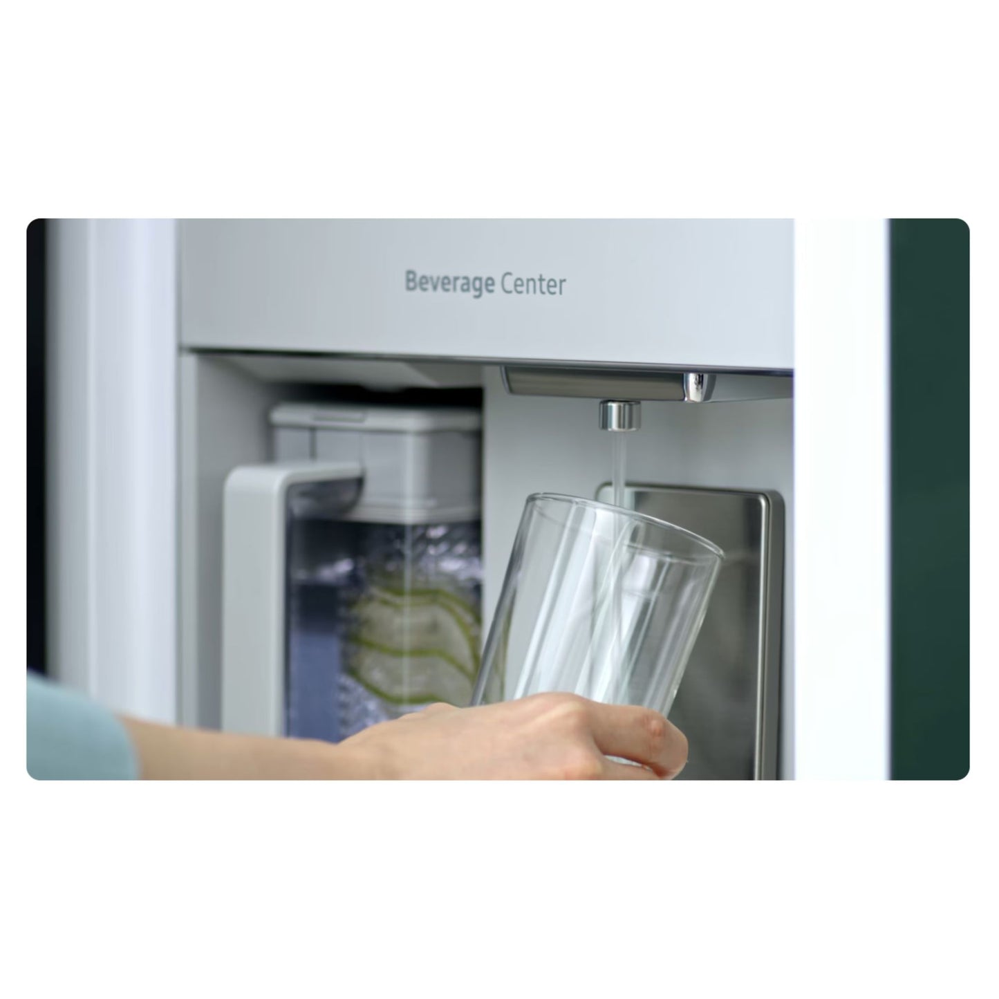 Samsung 36" 29 cu.ft. Bespoke 4 Door French Door Refrigerator RF29BB8600QLAA