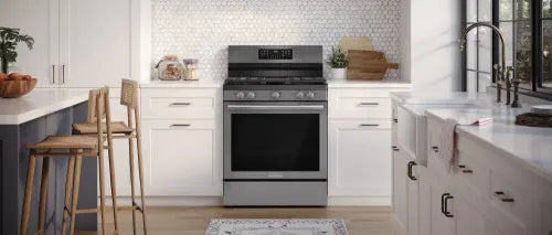 Frigidaire Gallery GCRG3060BD 30" Gas Range with No Preheat + Air Fry in Black Stainless Steel