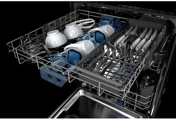 Maytag MDB8959SKZ Dishwasher with 3 Loading Racks