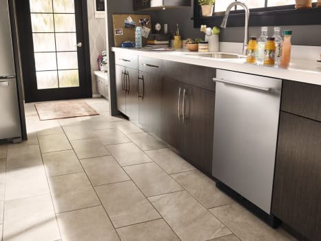 Whirlpool WUR35X24HZ 5.1 cu. ft. 24-inch Wide Undercounter Refrigerator with Towel Bar Handle in Fingerprint Resistant Stainless Steel